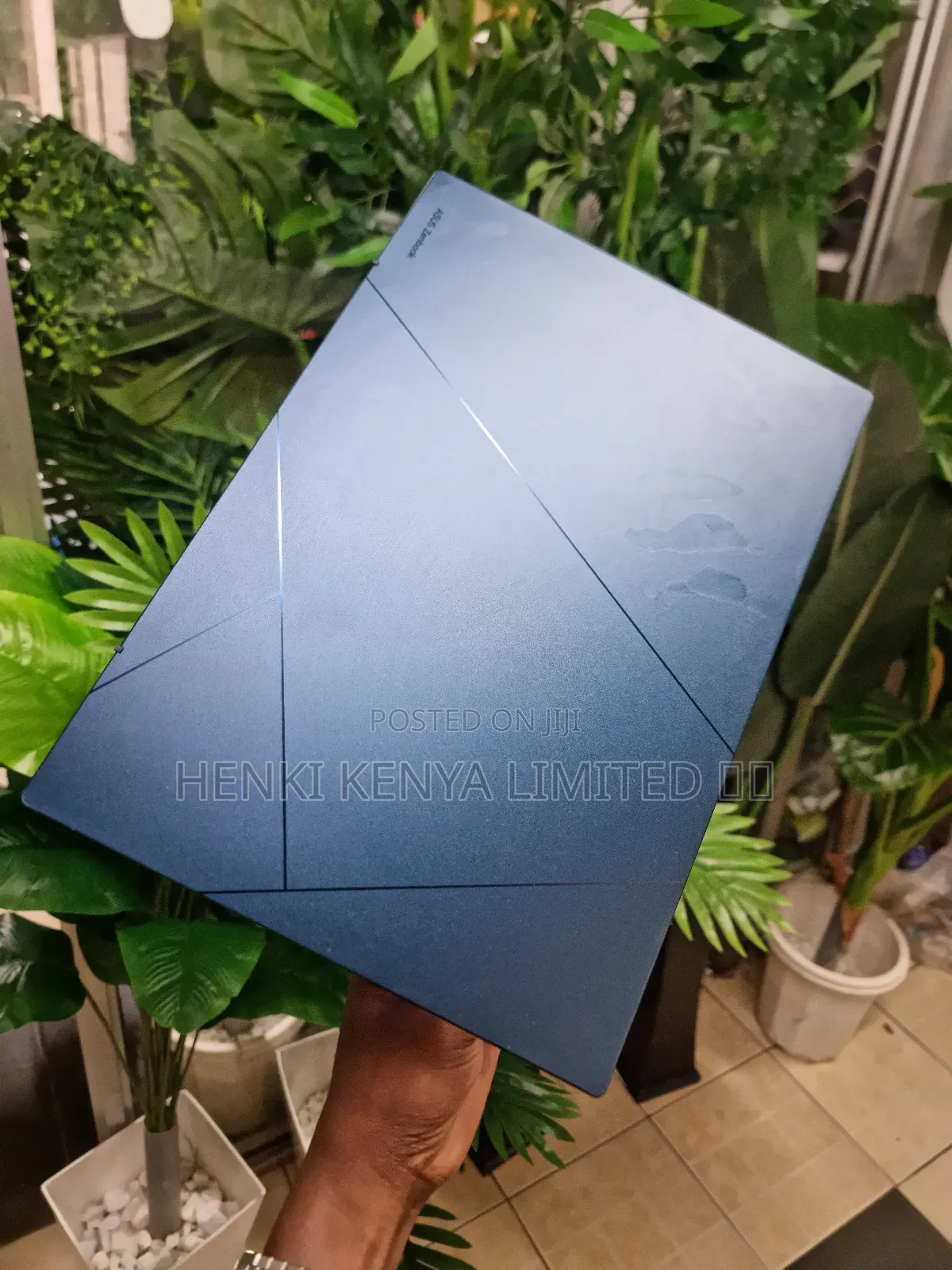 Laptop Asus ZenBook UX330UA 8GB Intel Core I5 SSD 256GB