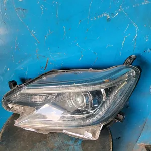 Mark X 2015 Headlight