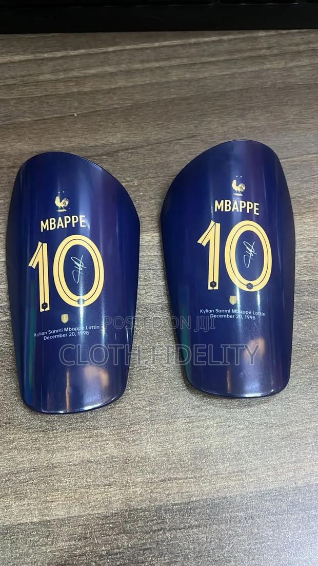 Adults Shin Guards. - thumbnail 2