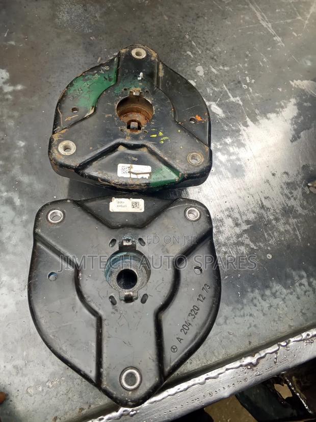 Mercedes Benz C200 ,W204 Shock Mountain