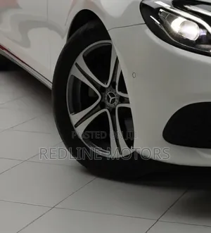 Mercedes-Benz E220 2018 White