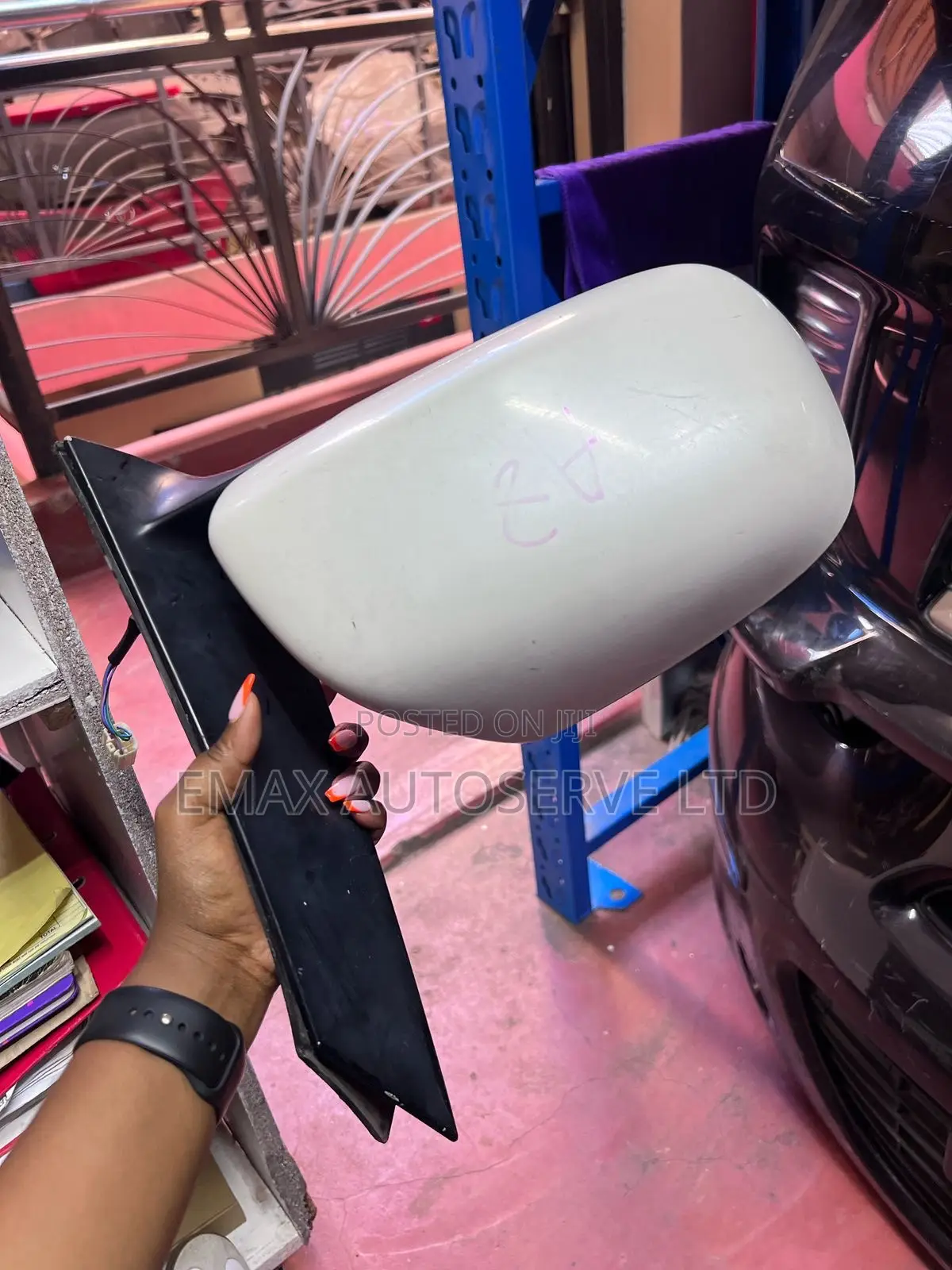 Voxy 2005 Sidemirror