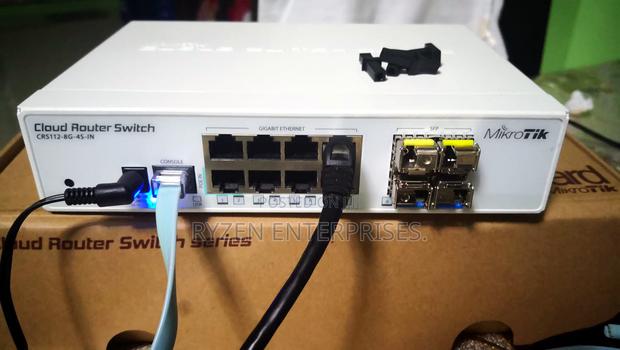 Mikrotik (Crs112-8g-4s-in) 8x Gigabit Switch With 4x - main view