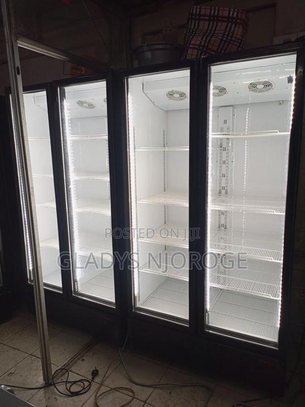 Commercial Display Fridge (Clean $Smart)