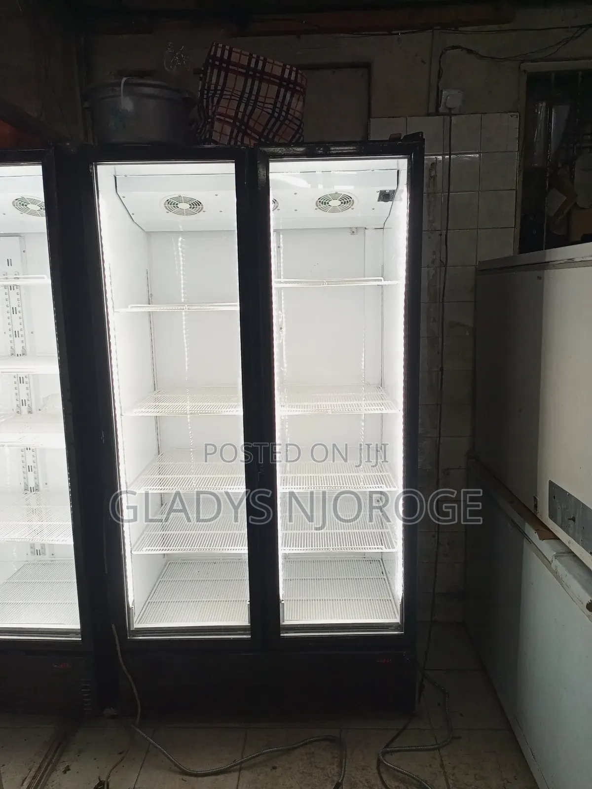 Perfect Show Case Double Door Fridge