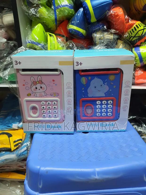 Kids Pig Bank With Password And Figure Printer - thumbnail 2