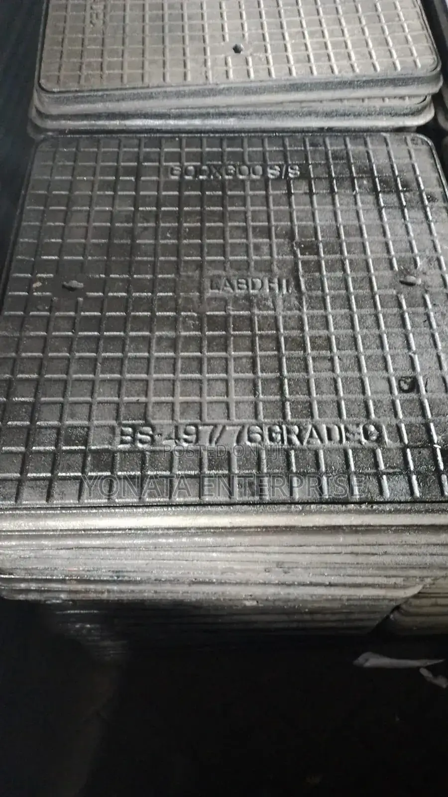 450*600mm Cast Iron Manhole Covers (Heavy Duty)