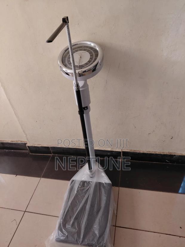 Mechanical Height/Weight Adult Scale.