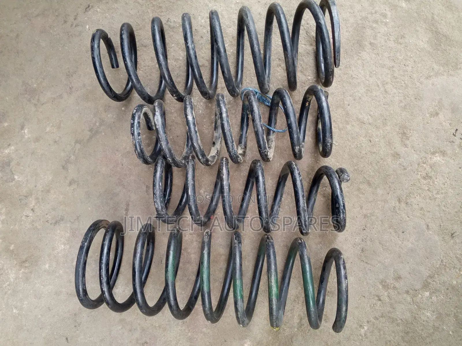 Volkswagen Passat Heavy Duty Coil Spring for Uplifting