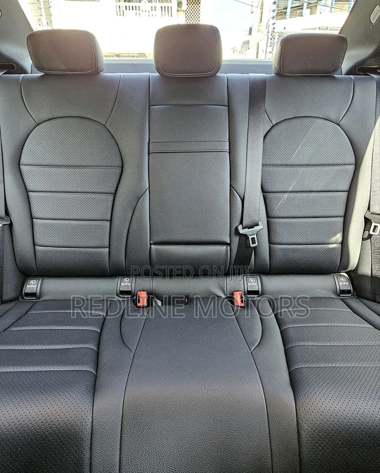 Mercedes-Benz C200 2018 Brown