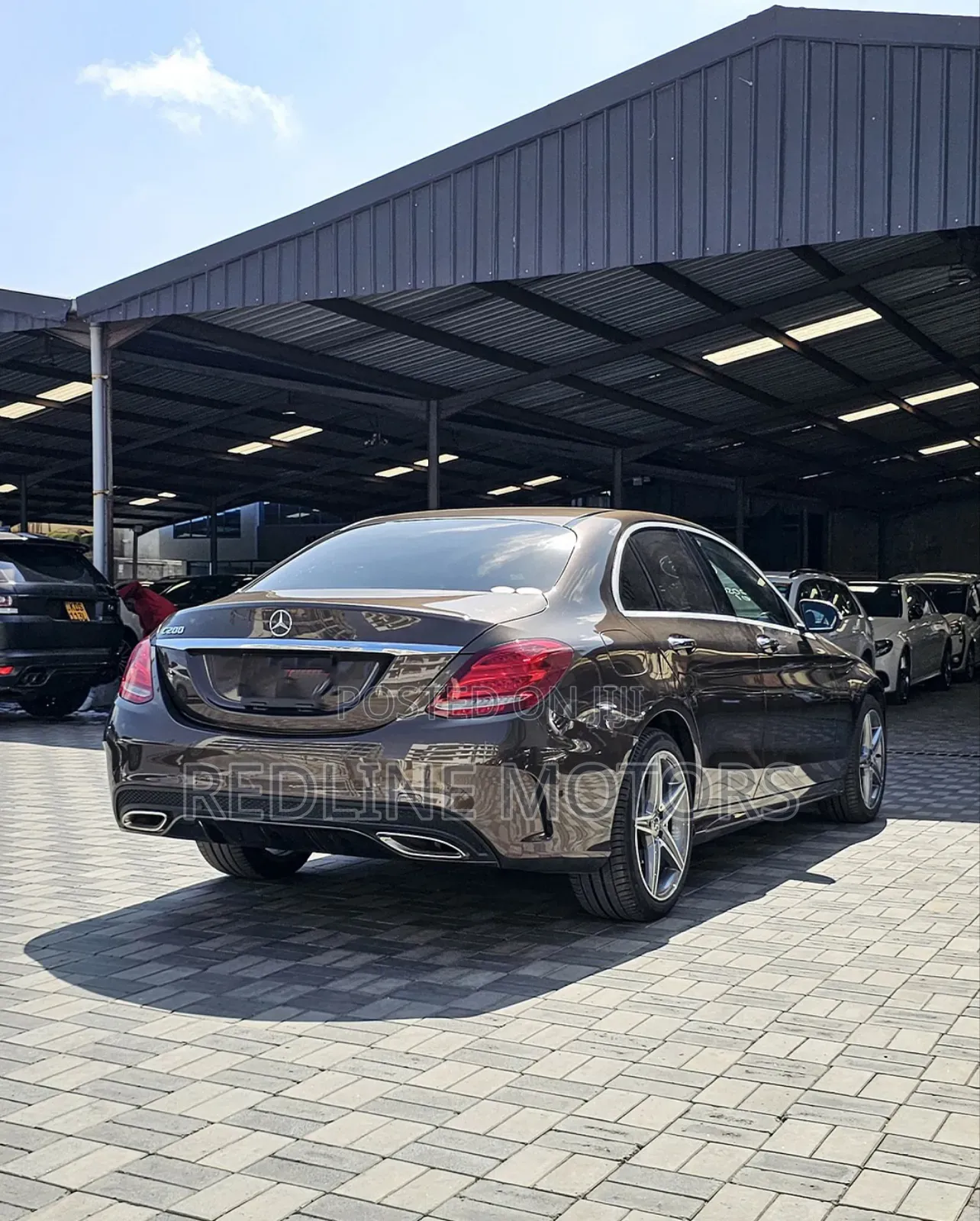 Mercedes-Benz C200 2018 Brown