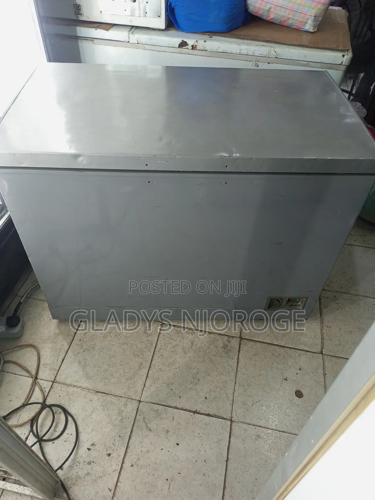 Realiable Deep Freezer Fridge Silver