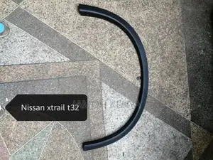 Nissan X-Trail T-32 Moulding