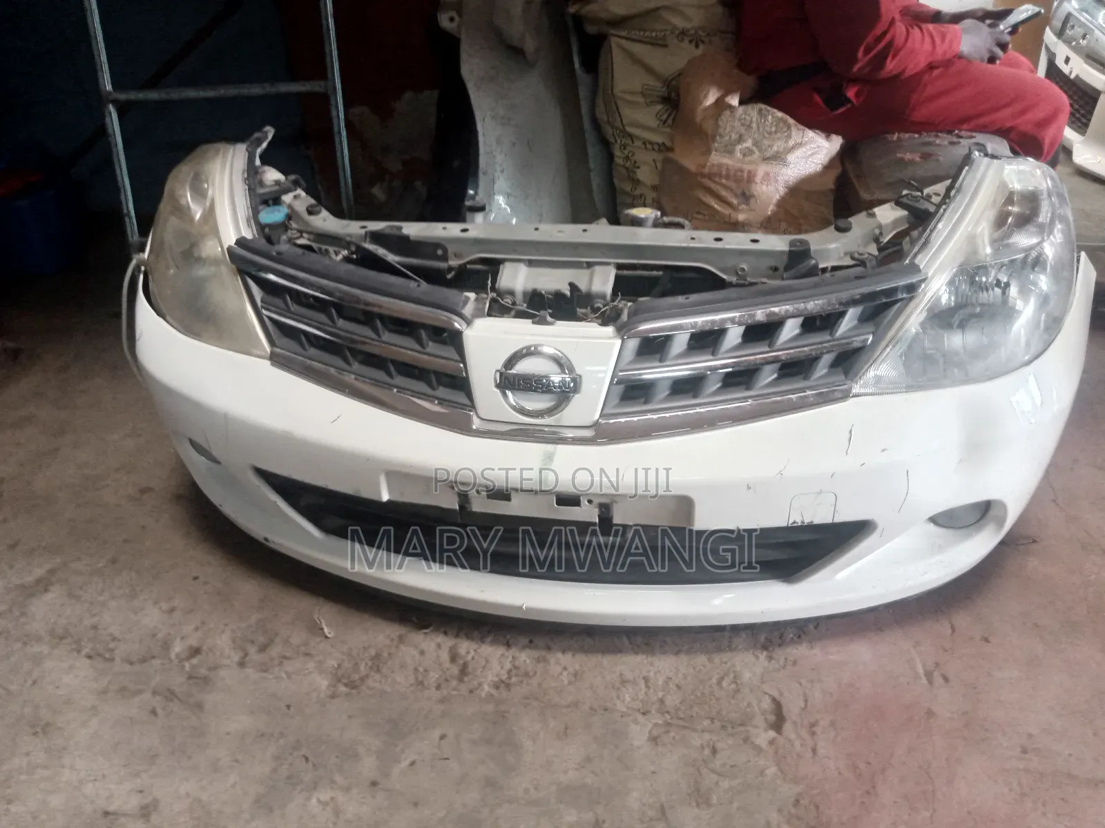Ex Japan Nissan Tiida Nosecut