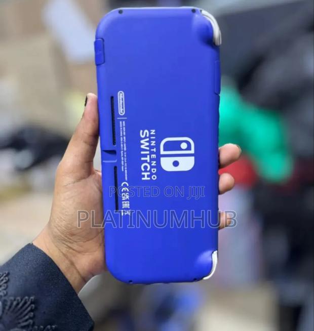 Nintendo Switch - main view