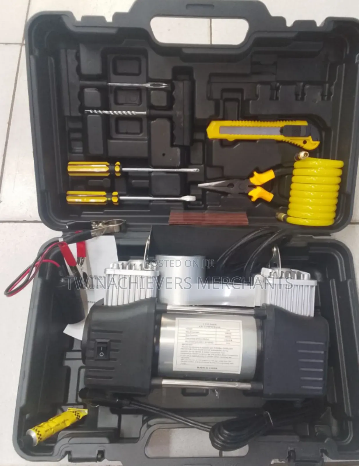 Portable Tire Inflator/Air Compressor
