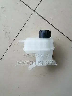 Coolant Bottle, Coolant Tank, Expansion Tank,Nissan Dualis 2010-2014