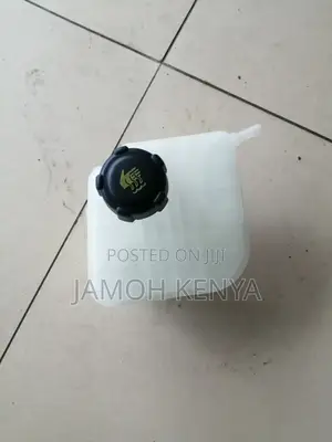Coolant Bottle, Coolant Tank, Expansion Tank,Nissan Dualis 2010-2014
