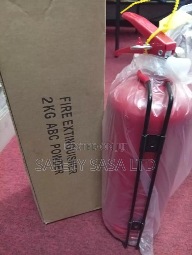 Dry Powder Fire Extinguisher 2kg - thumbnail 3