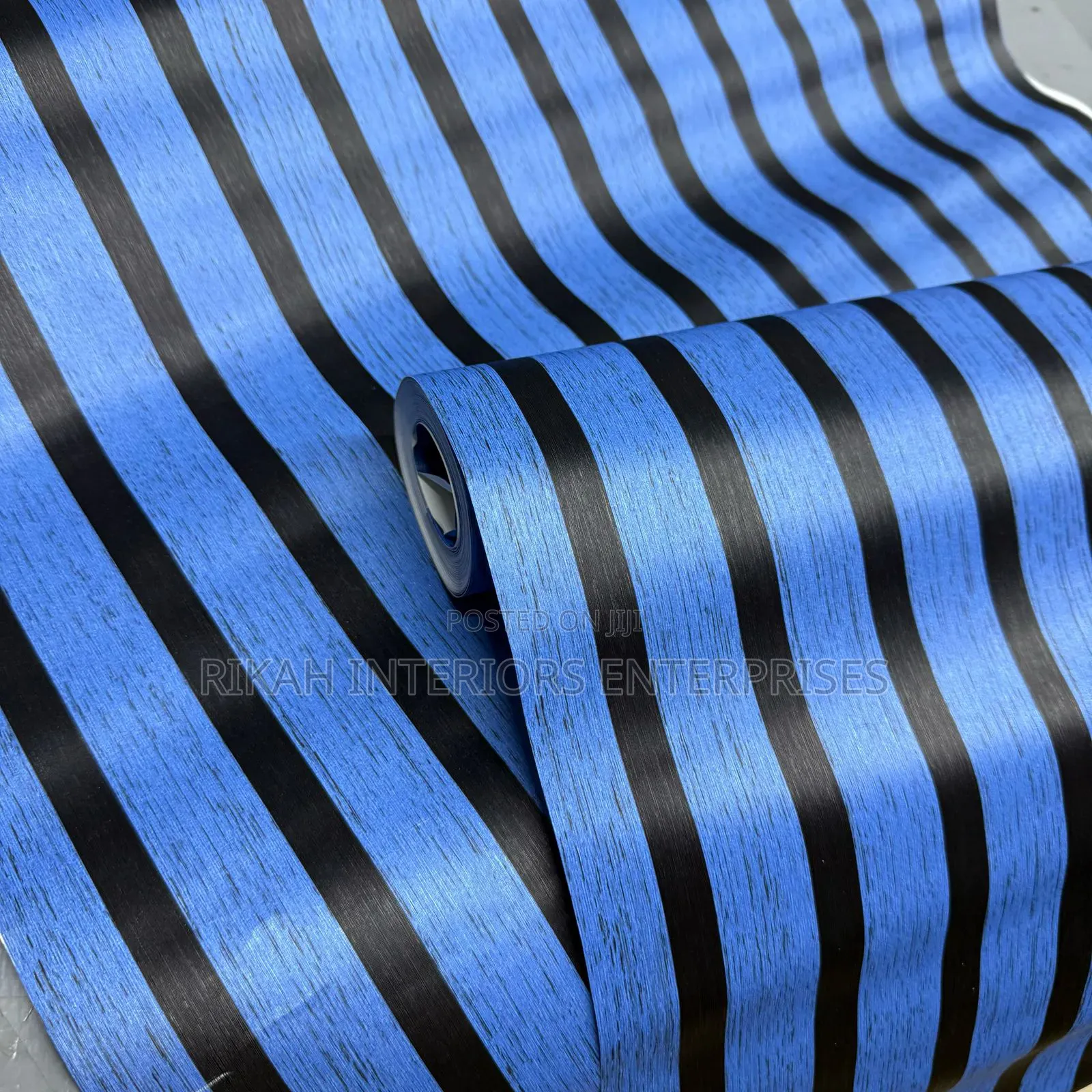 Blue and Black Flutted Wallpapers