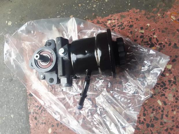 1rz/3rz Power Steering Pump