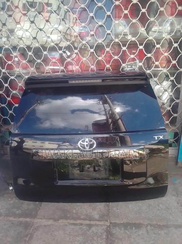 Prado 150 Tailgate - thumbnail 3