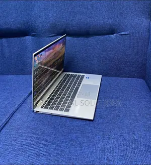 Laptop HP EliteBook 1040 G8 16GB Intel Core i7 SSD 512GB