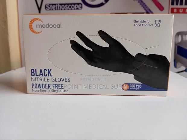 Black Nitrile Gloves