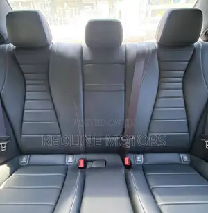 Mercedes-Benz E220 2017 Off white