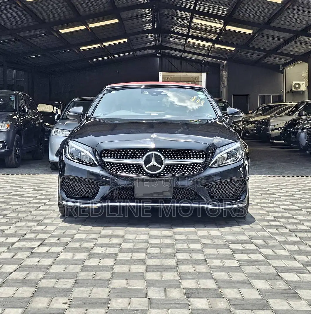 Mercedes-Benz C180 2017 Matt Black