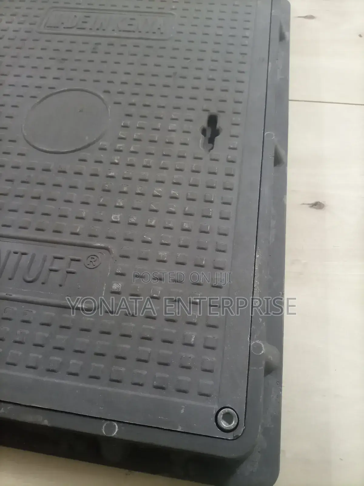 450*600 Lockable Manhole Cover