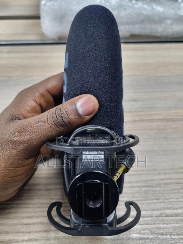 Rode Videomic Pro Camera-Mount Shotgun Microphone - thumbnail 4