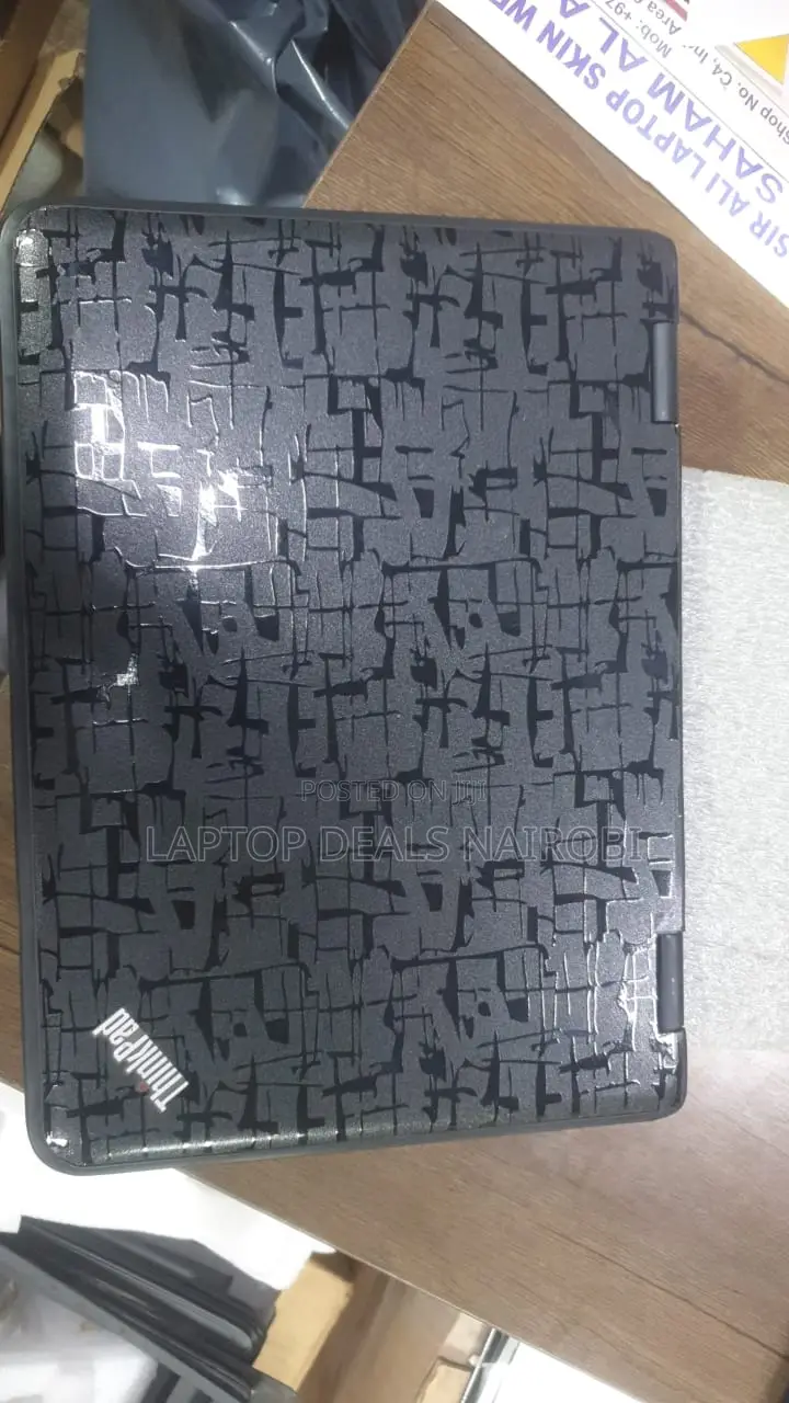Laptop Lenovo Yoga 11e 4GB Intel Celeron SSD 128GB
