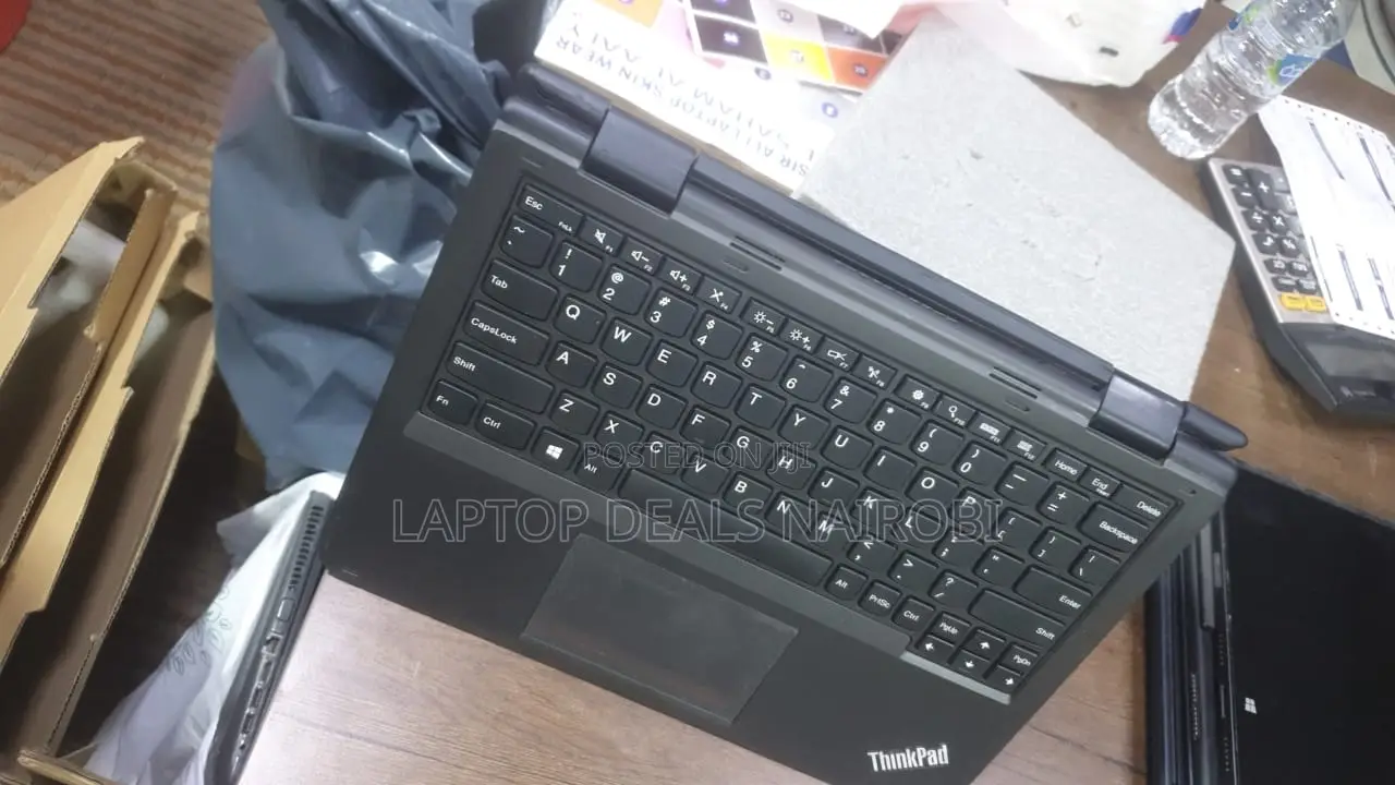 Laptop Lenovo Yoga 11e 4GB Intel Celeron SSD 128GB