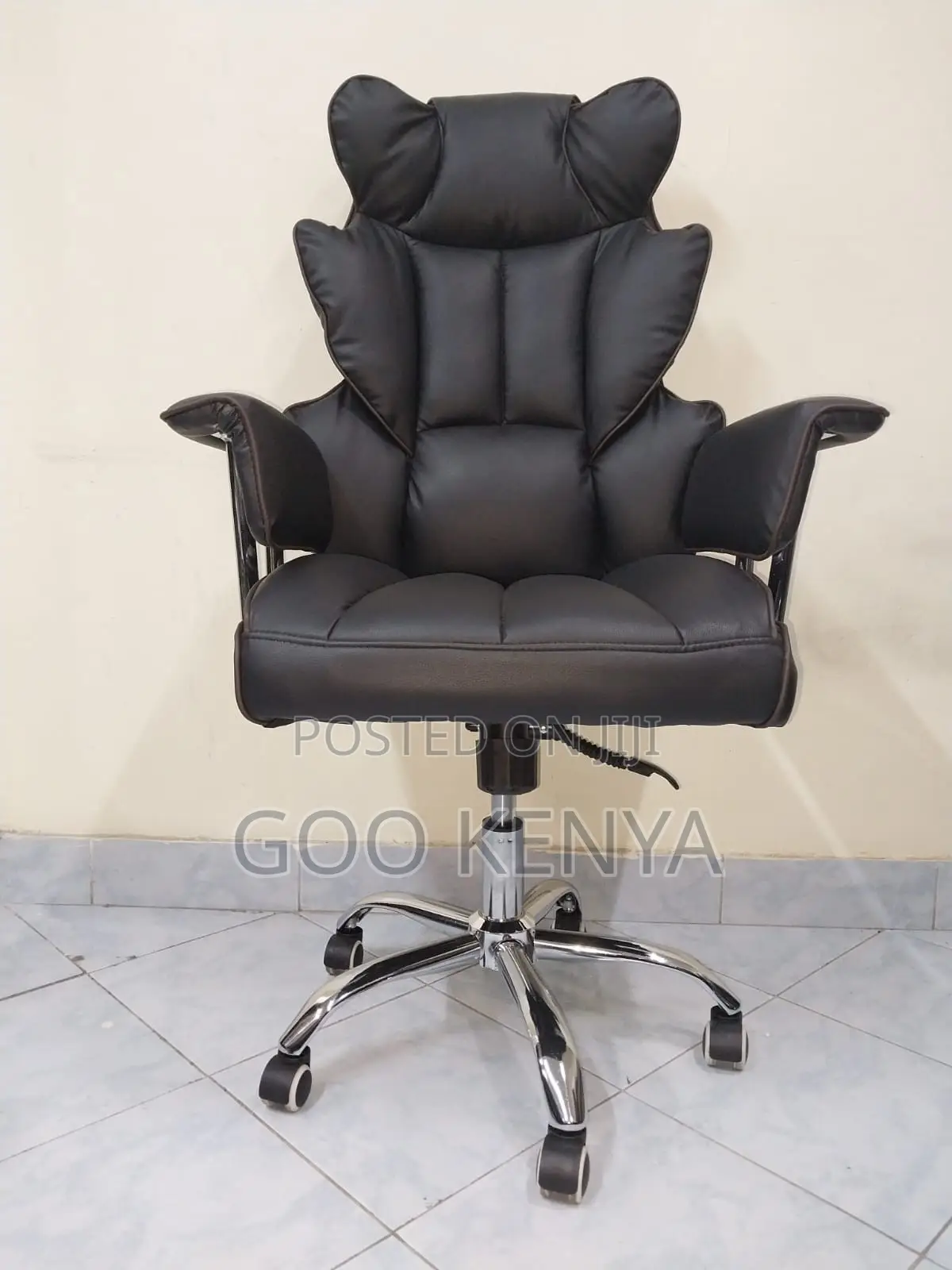 Office Chair ; Directors Executive Office Leather Seat
