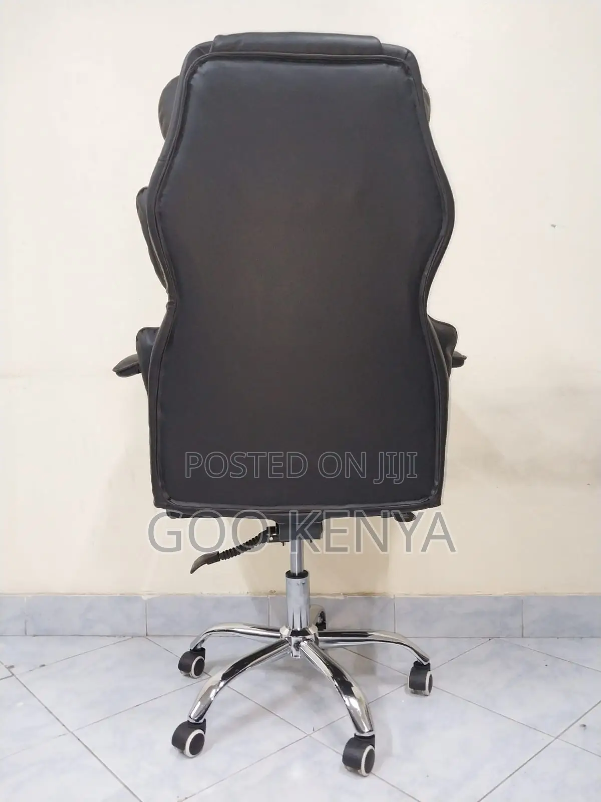 Office Chair ; Directors Executive Office Leather Seat