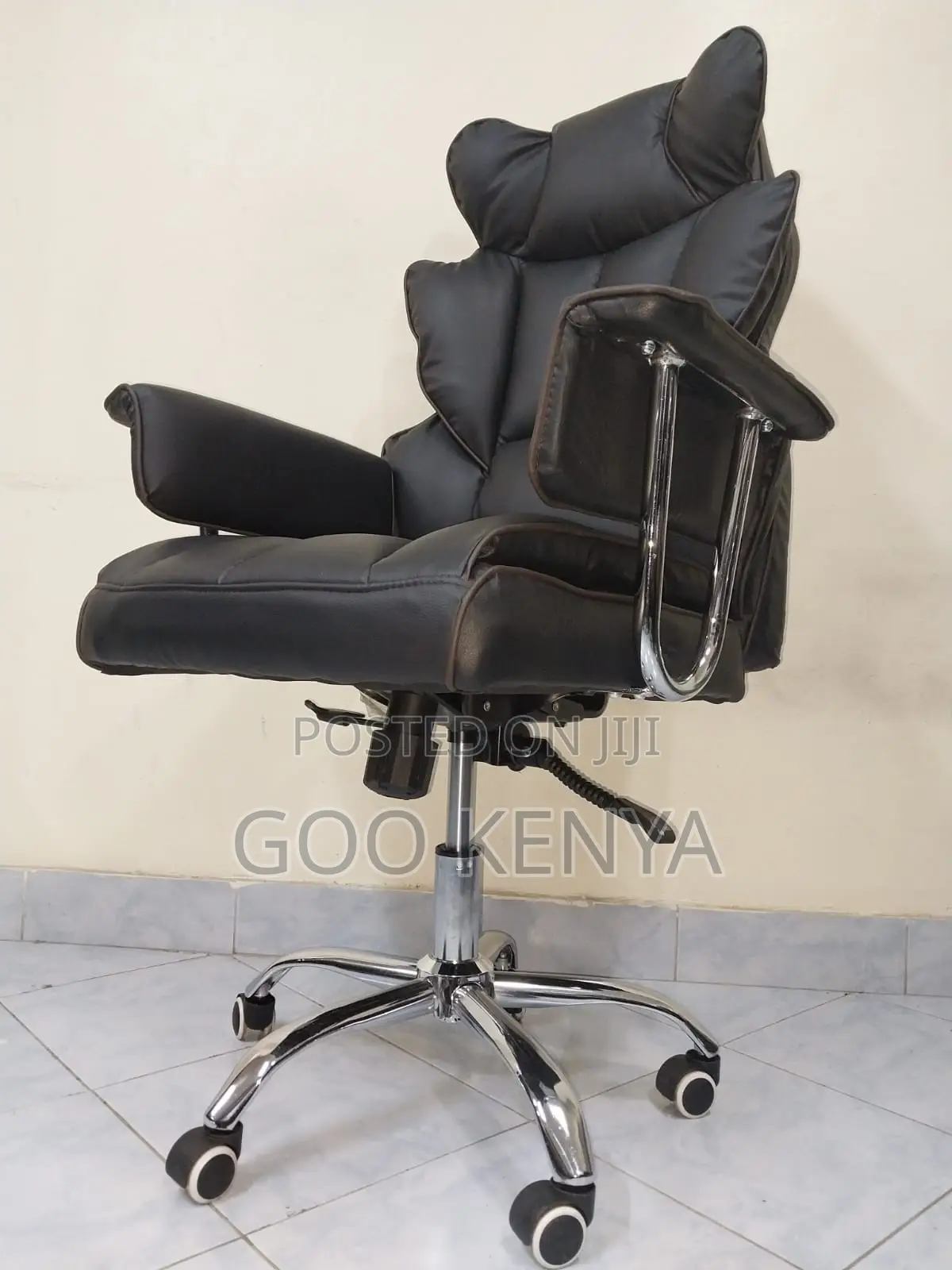 Office Chair ; Directors Executive Office Leather Seat