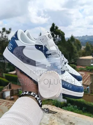Nike Sb Northface Gucci