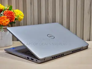 Laptop Dell Latitude 5320 16GB Intel Core I5 SSD 512GB