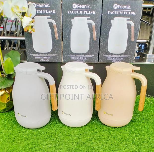 *Classy Breakable High Quality Vacuum Flask* - main view