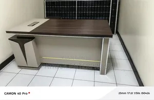 Executive Director Modern Office Desk 1.6 Mtrs