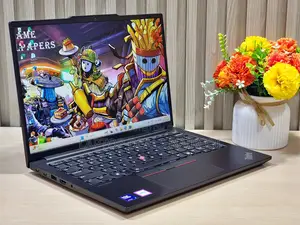 Laptop Lenovo ThinkPad E14 G5 16GB Intel Core I5 SSD 512GB