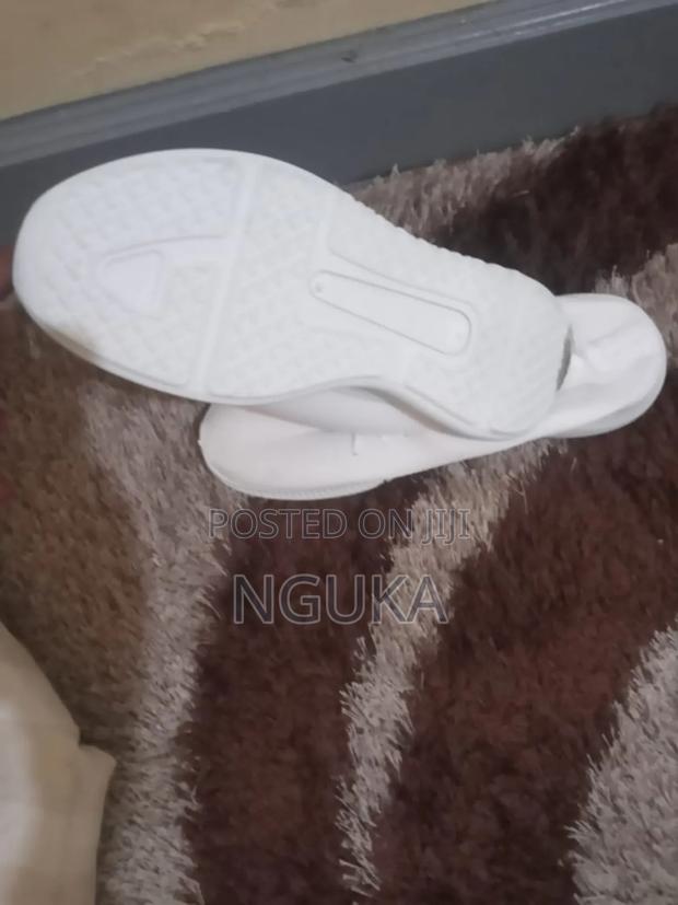 Sport Shoes - thumbnail 2