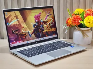 Laptop HP EliteBook 830 G8 16GB Intel Core I5 SSD 512GB