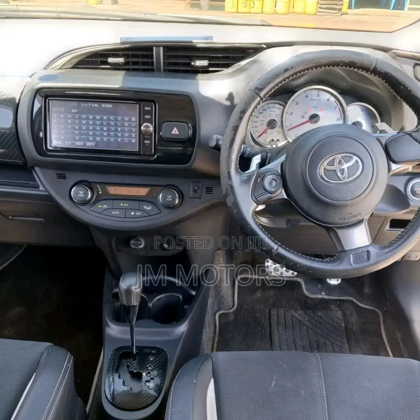 Toyota Vitz 2018 Gray