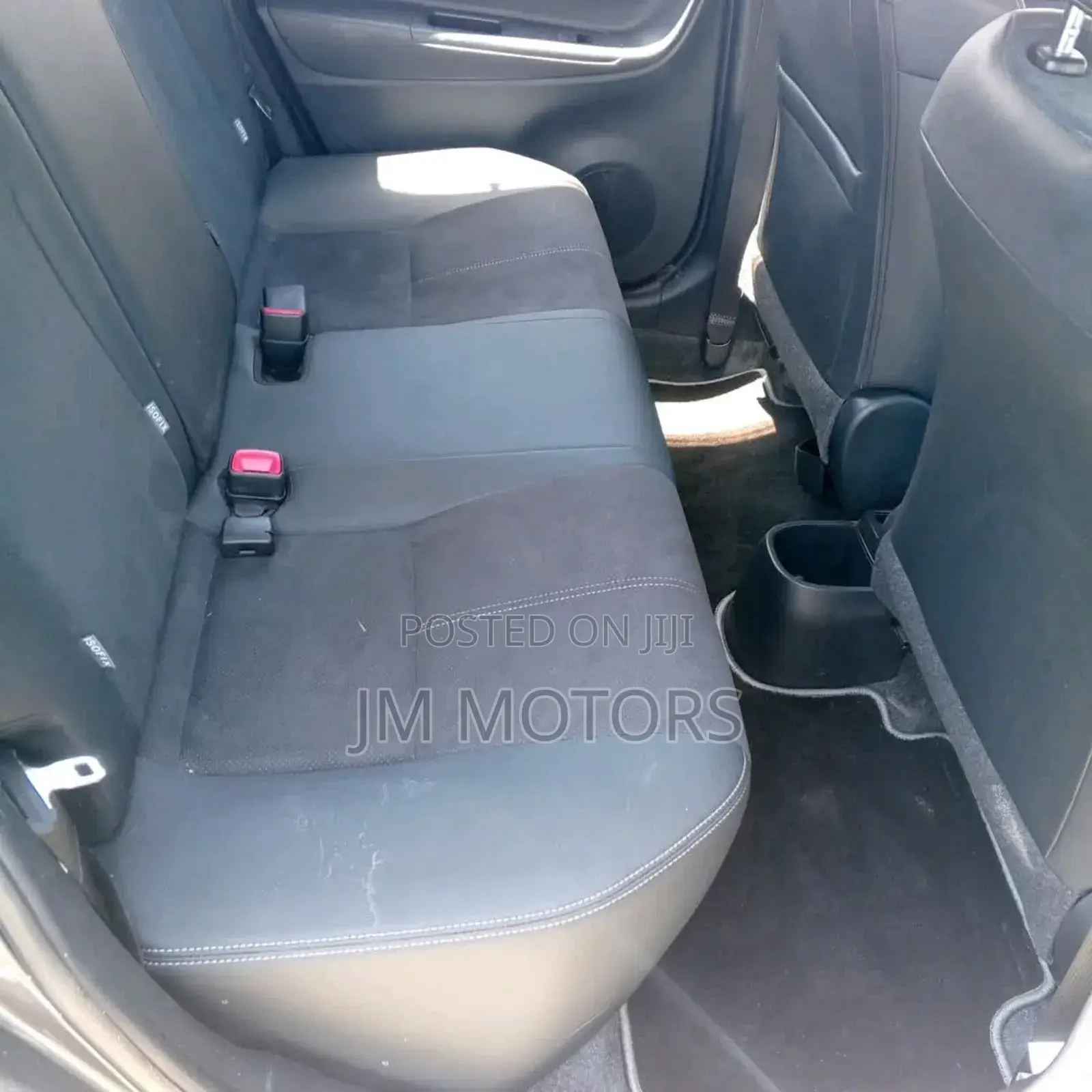 Toyota Vitz 2018 Gray