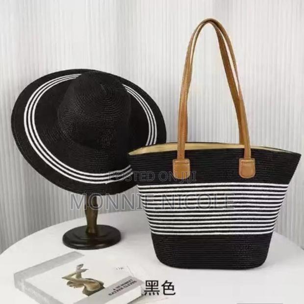 Designer Beach Bag Plus Summer Cap