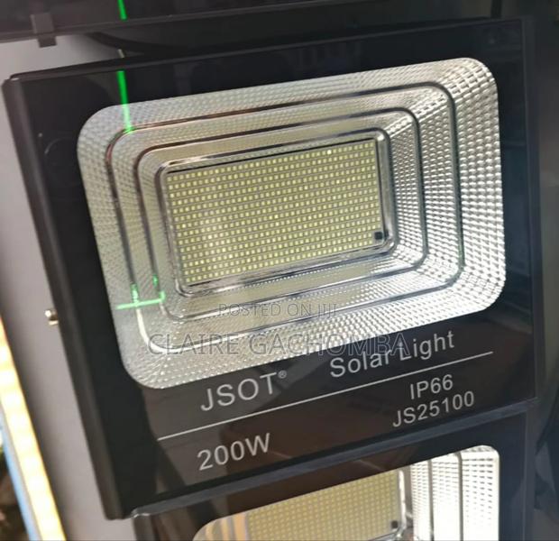 200watts Solar Floodlight - main view