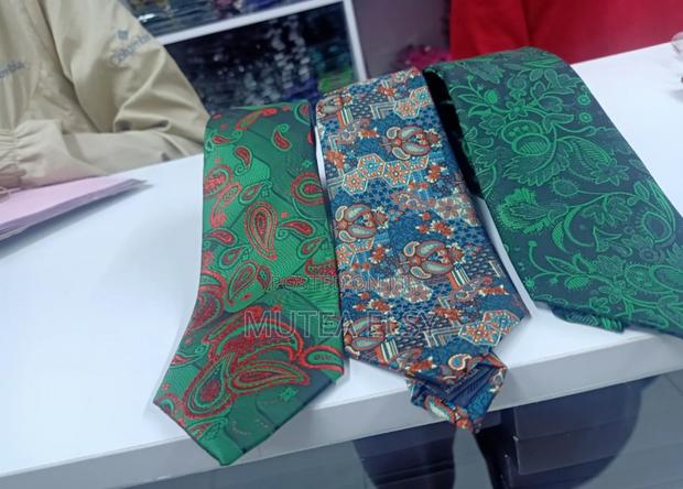 Royal Green Red Vintage Executive Tie Sets - main view