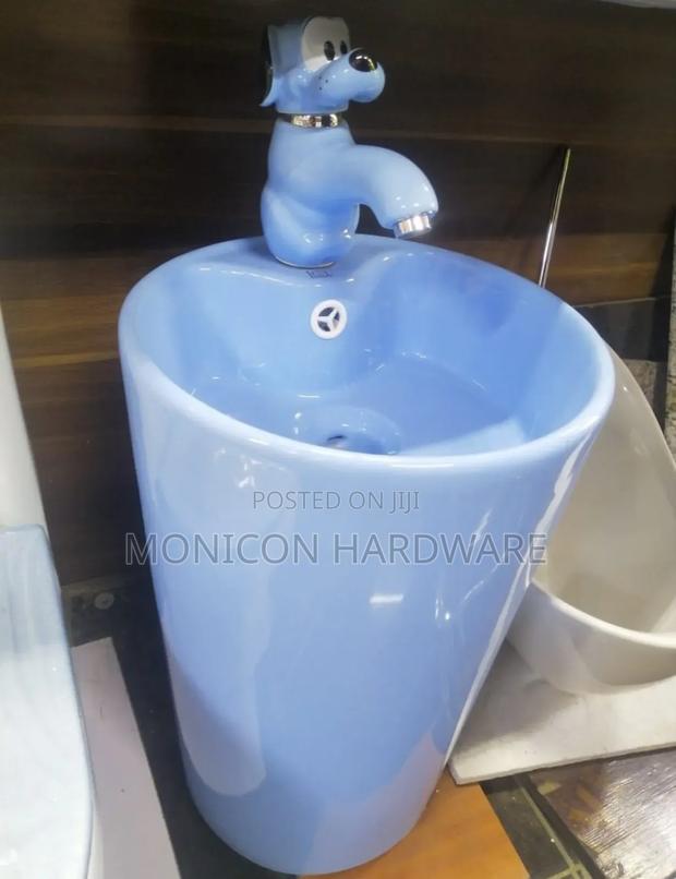 Pedestal Sink (Cartoon Themed) Blue - main view